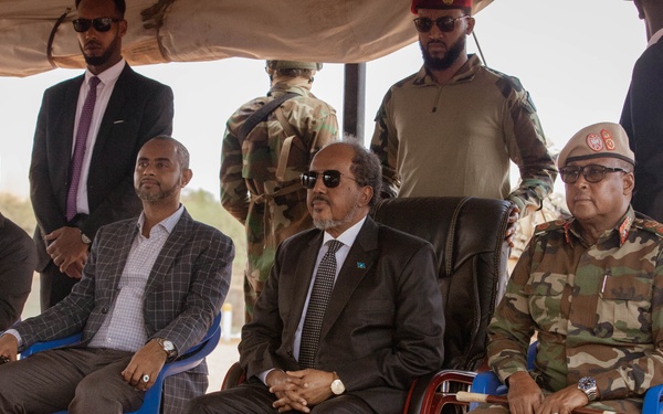 U.S., European, and Somali Senior Leadership Attend Somali National Army-Danab Graduation