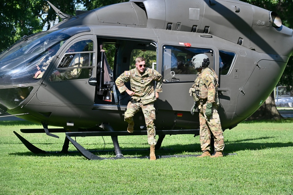 Jamaica Defence Force senior leaders receive familiarization flight