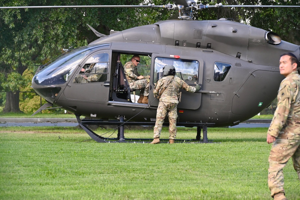 Jamaica Defence Force senior leaders receive familiarization flight