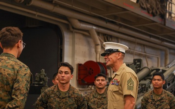 SMMC Visits 15th MEU Aboard USS Somerset