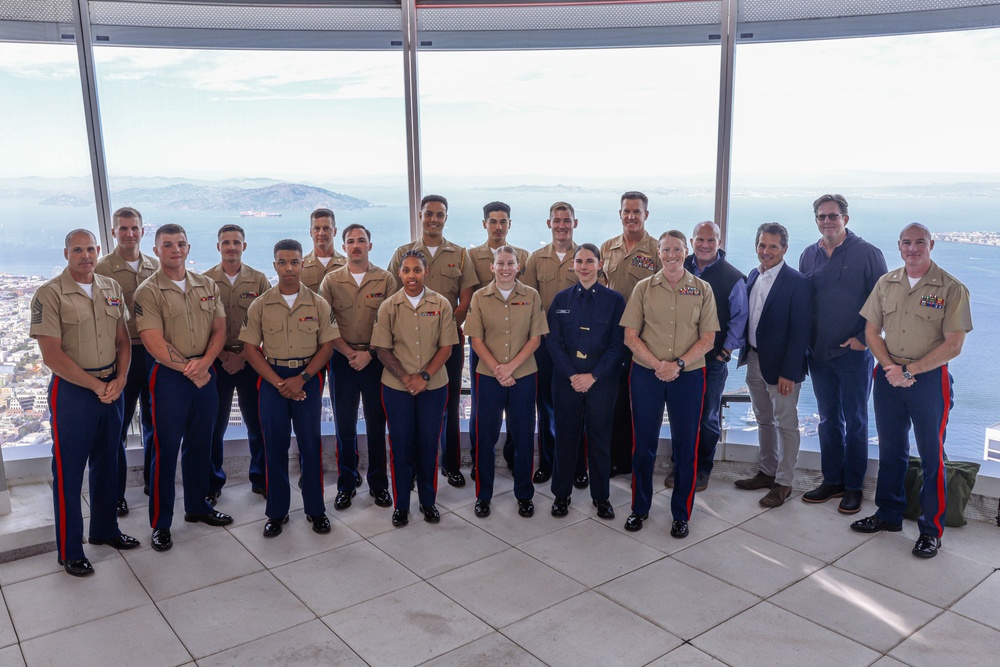 15th MEU, 1st MLG Connect with San Francisco Business Leaders