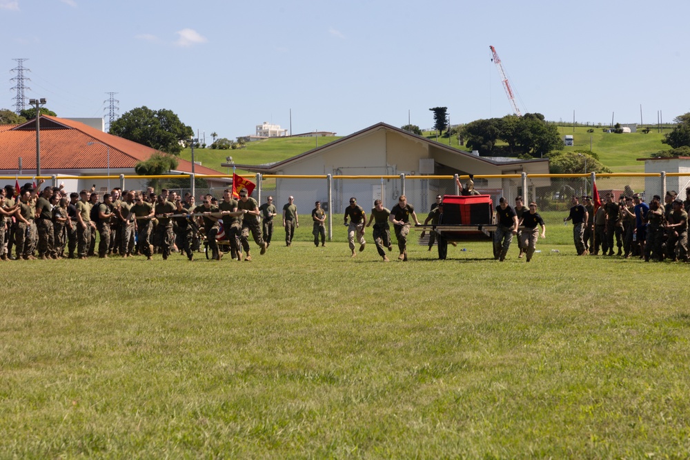 U.S. Marine with MWSS-172 competes against MWCS-18