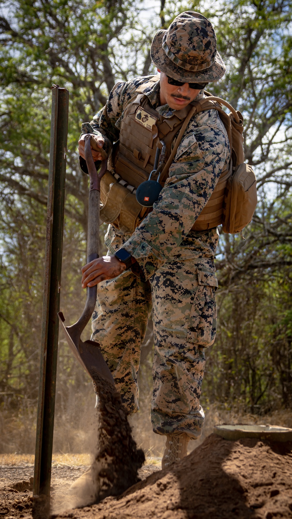 MWSS-174 and 3rd LLB EOD Marines execute Explosive Ordnance Exploitation Training