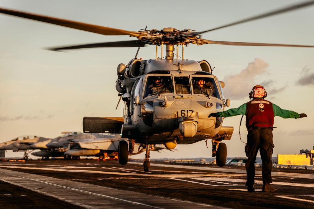 USS George Washington Conducts Flight Operations