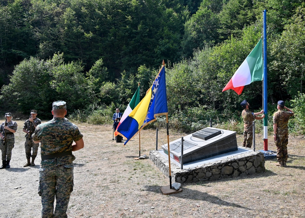 &quot;LYRA 34&quot; Commemoration