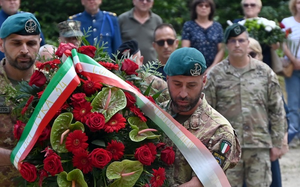 "LYRA 34" Commemoration