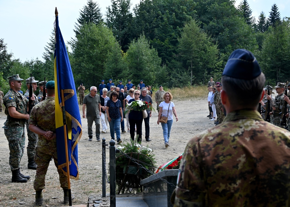 &quot;LYRA 34&quot; Commemoration
