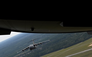 U.S. Air Force C-17s conduct air drop training in South Carolina