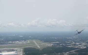 U.S. Air Force C-17s conduct air drop training in South Carolina