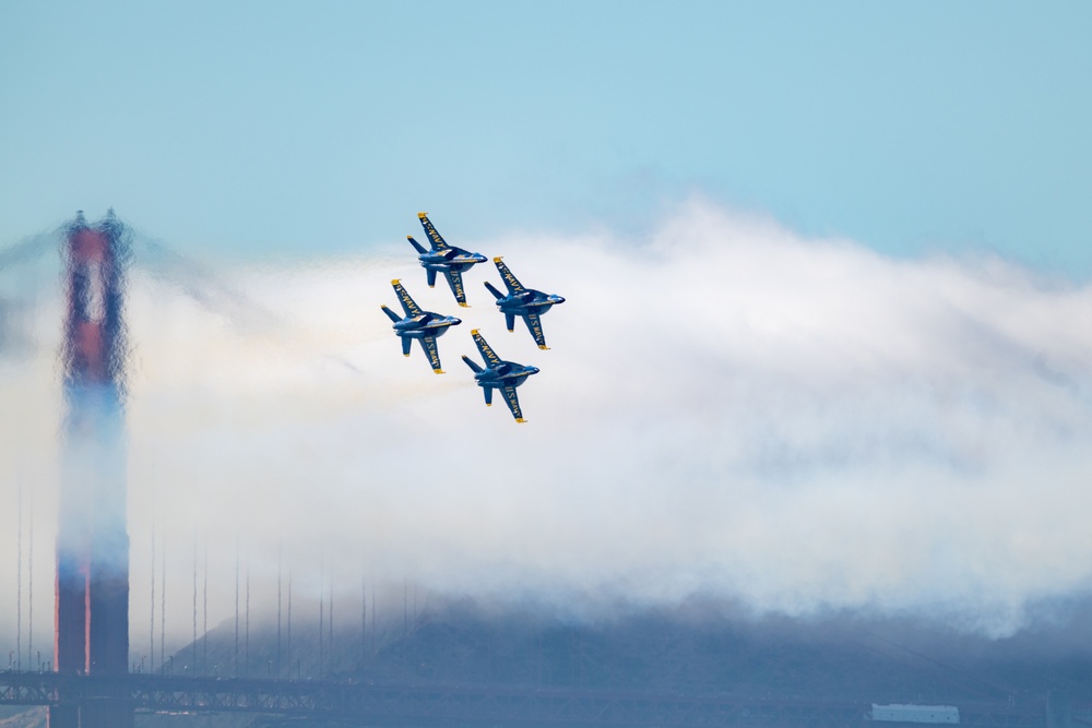 U.S. Navy Blue Angels’ final performance during San Francisco Fleet Week 2024