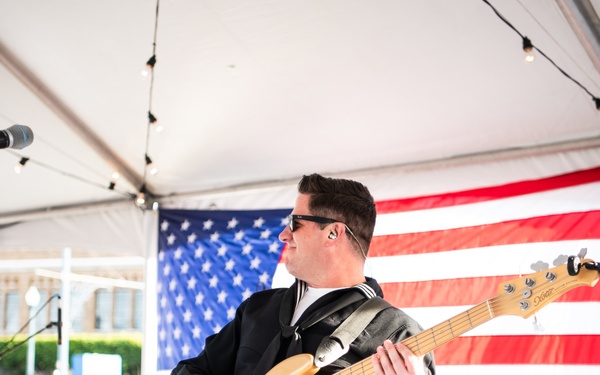 Navy Band Southwest's Destroyers perform at Pier 39