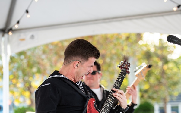 Navy Band Southwest's Destroyers perform at Pier 39