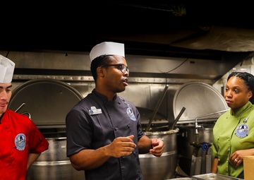 George Washington’s General Mess Prepares Meal for Navy’s 249th  Birthday