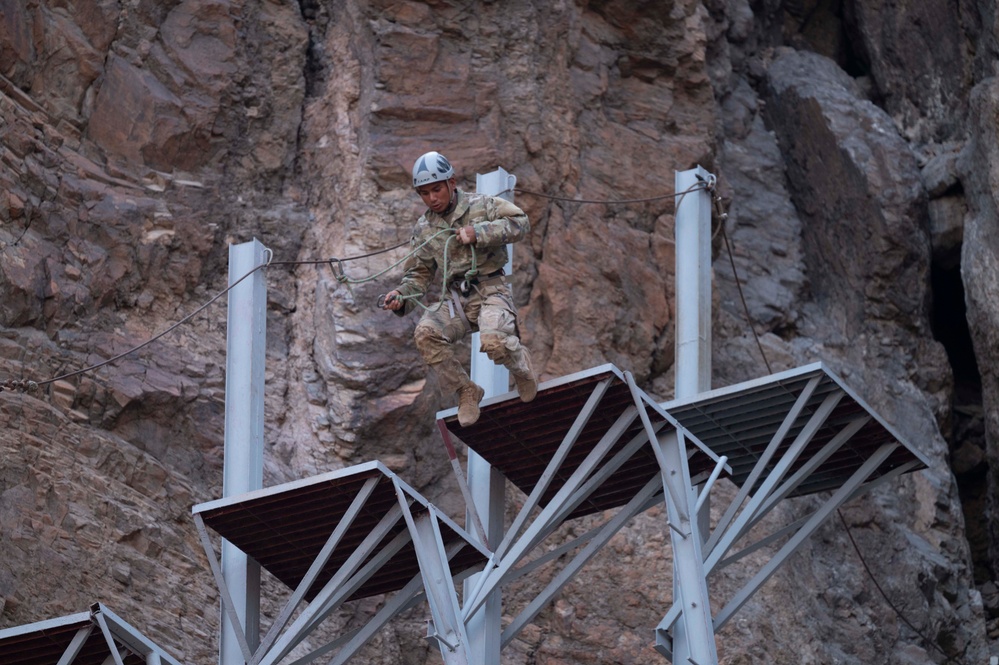 U.S. military members participate in French Desert Commando Course