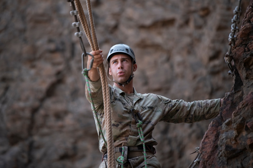 U.S. military members participate in French Desert Commando Course