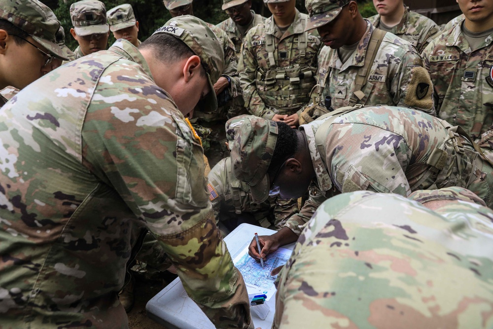 USAG Yongsan-Casey HHC: Land Navigation FTX