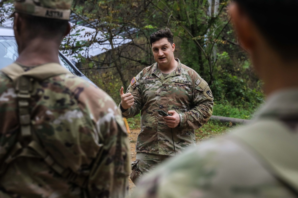 USAG Yongsan-Casey HHC: Land Navigation FTX