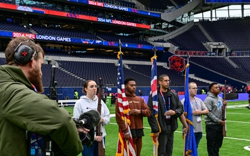 100th ARW and 48th FW Honor Guard perform at London NFL game