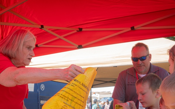 Carters Lake Park Rangers and Volunteers Set Up Shop at the Georgia Apple Festival