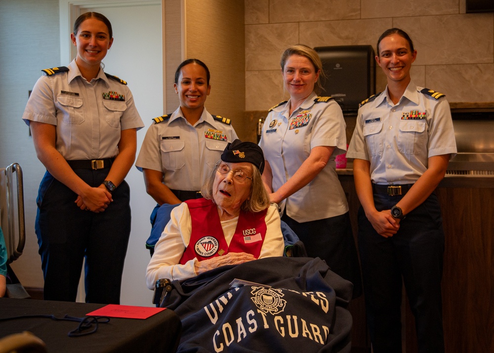 WWII Veteran Story: Coast Guard SPAR Dollie Bossler