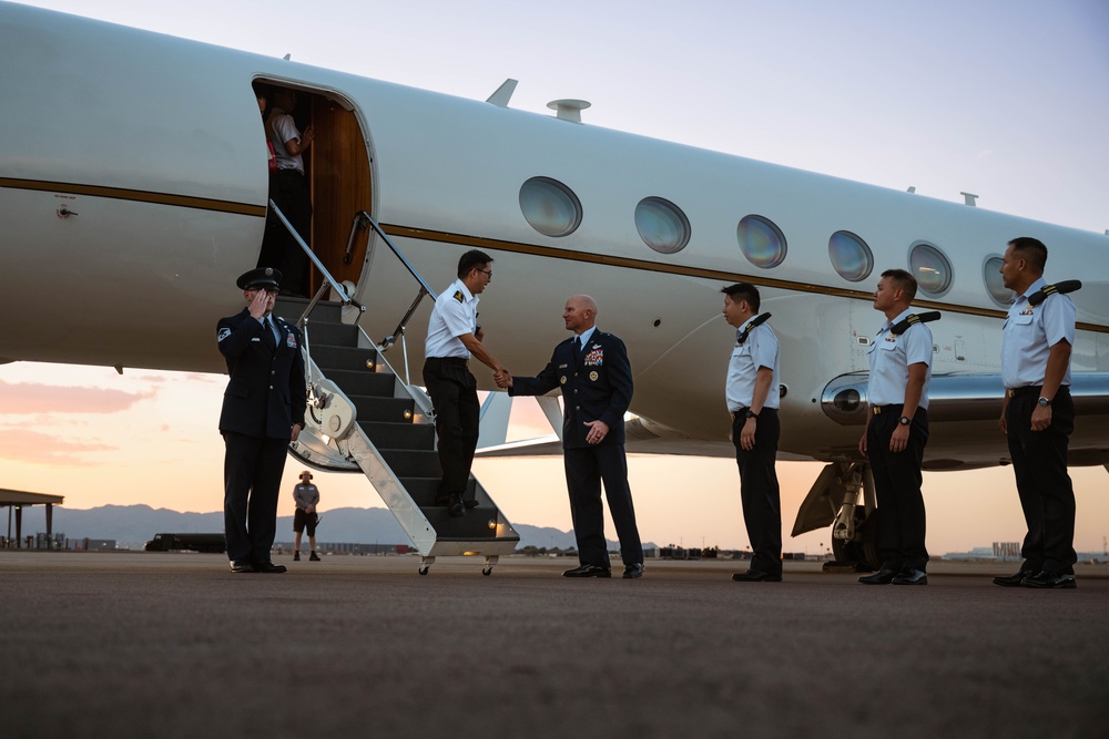 Singapore Armed Forces Chief of Defense Force visits Luke AFB