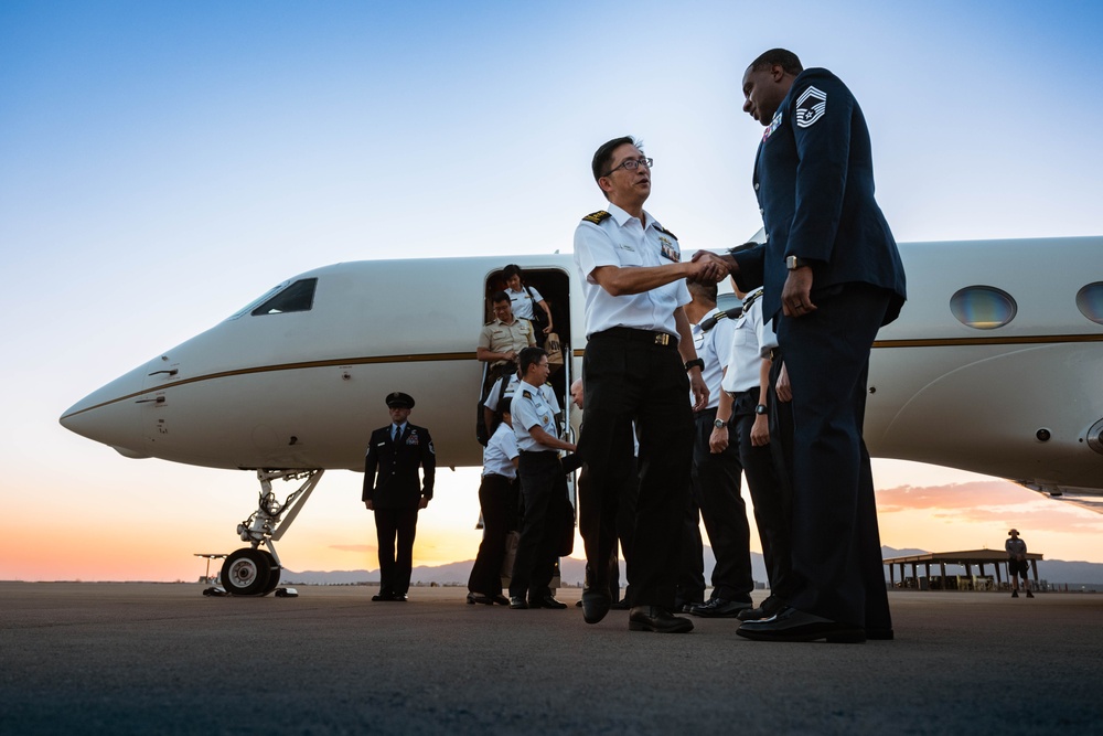 Singapore Armed Forces Chief of Defense Force visits Luke AFB