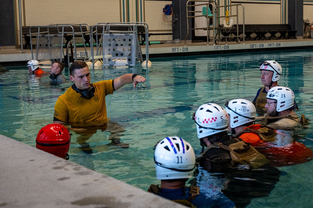 SERE trains local Washington state rescue units