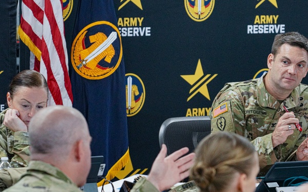 Army Reserve Careers Group Holds Yearly Mission Brief, Welcomes Distinguished Visitors