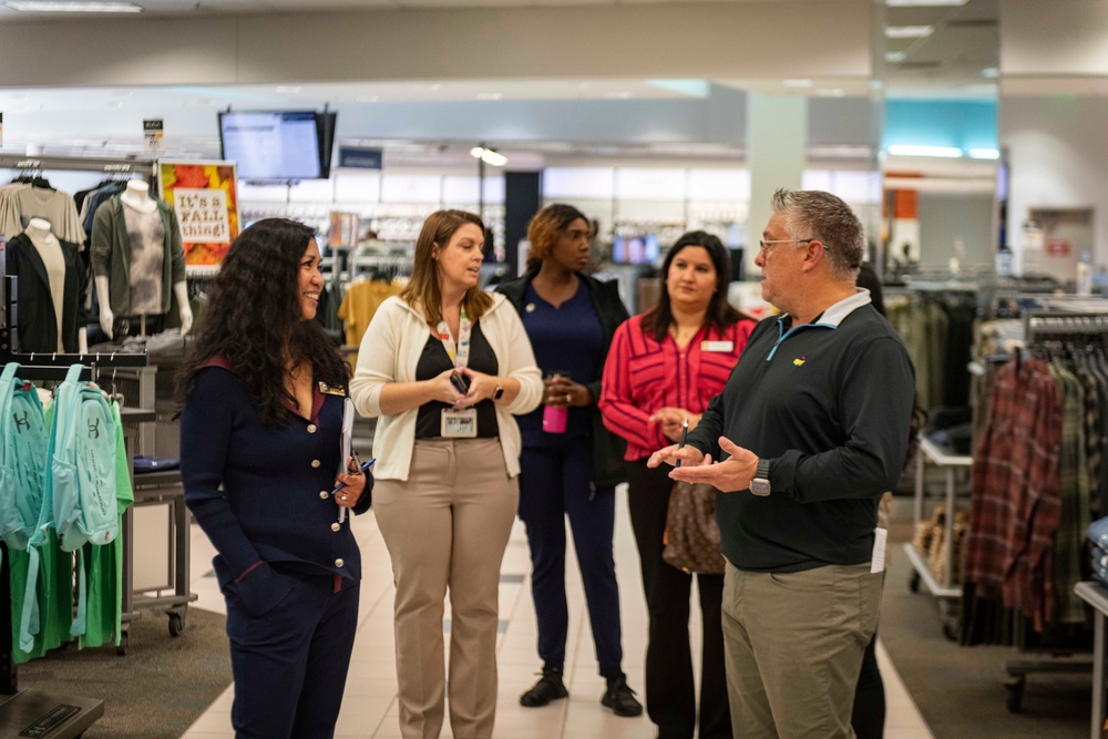 Navy Ombudsman-at-Large Visits NSGL, RTC