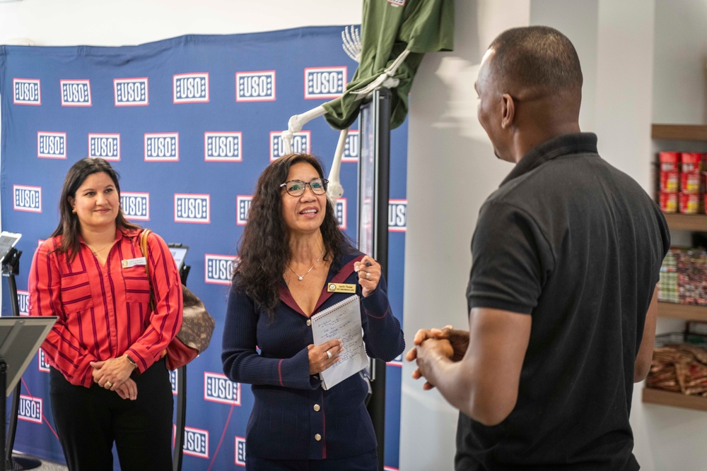 Navy Ombudsman-at-Large Visits NSGL, RTC