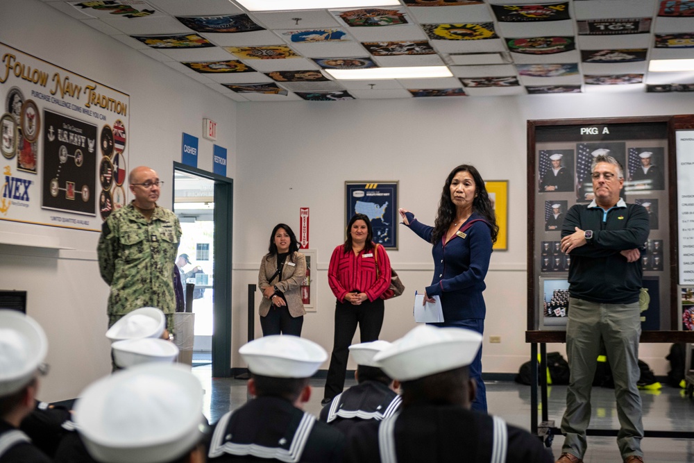 Navy Ombudsman-at-Large Visits NSGL, RTC