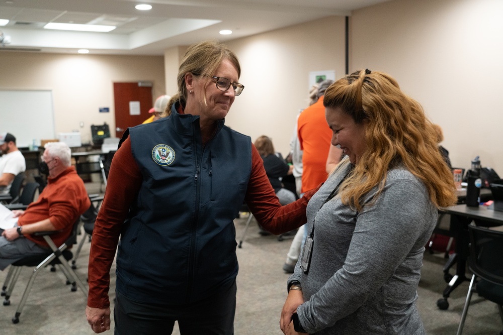 FEMA Administrator Visits Staff at Disaster Recovery Center