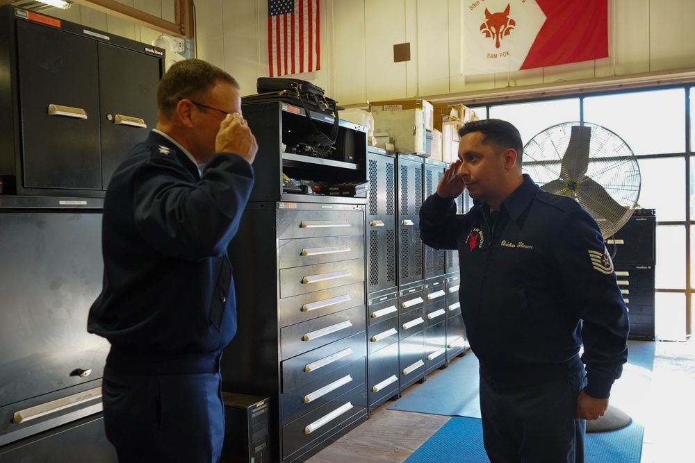 Gen. John Lamontagne visits the 89th Airlift Wing