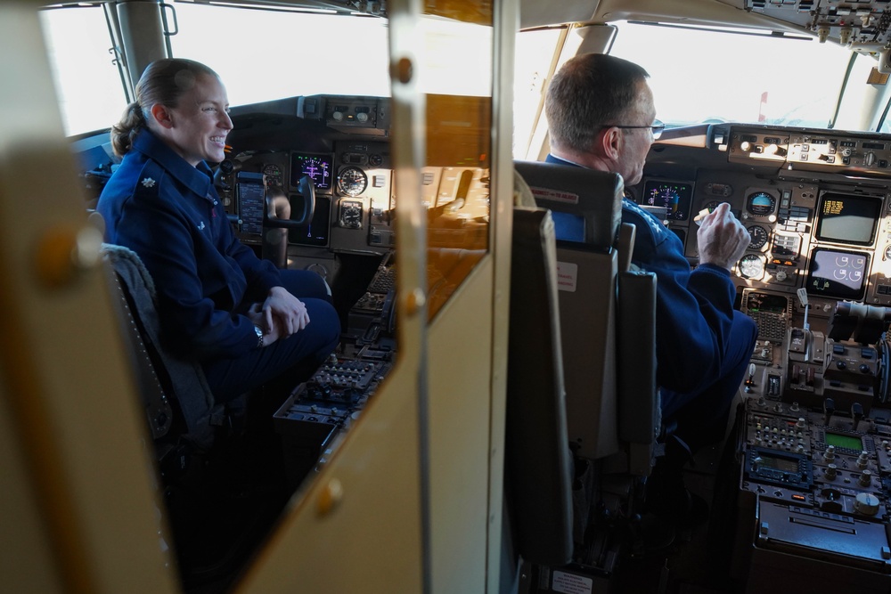 Gen. John Lamontagne visits the 89th Airlift Wing