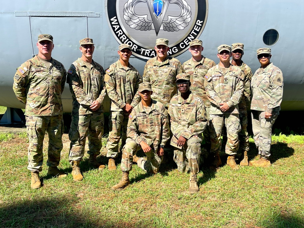 National Guard Father and Son Conquer Air Assault School Together