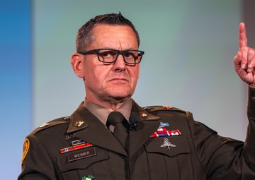 Sgt. Maj. of the Army unveils the Army’s new “Blue Book”