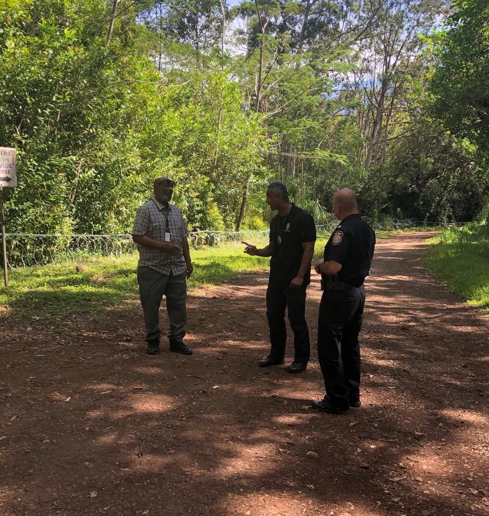 Army MPs and Local Law Enforcement Team Up Wahiawa Patrols