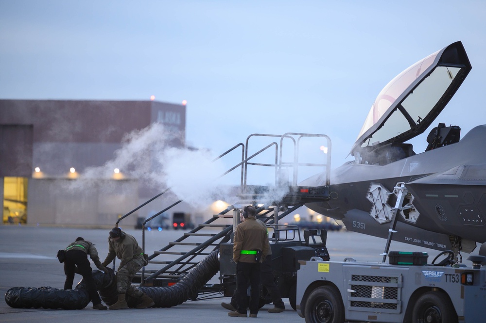 Eielson exercises readiness during Arctic Gold 25-1