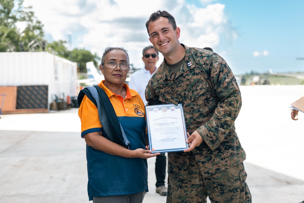 U.S. Marines receive Certificates of Appreciation in Laoag to Support Relief Efforts Alongside Philippine Allies