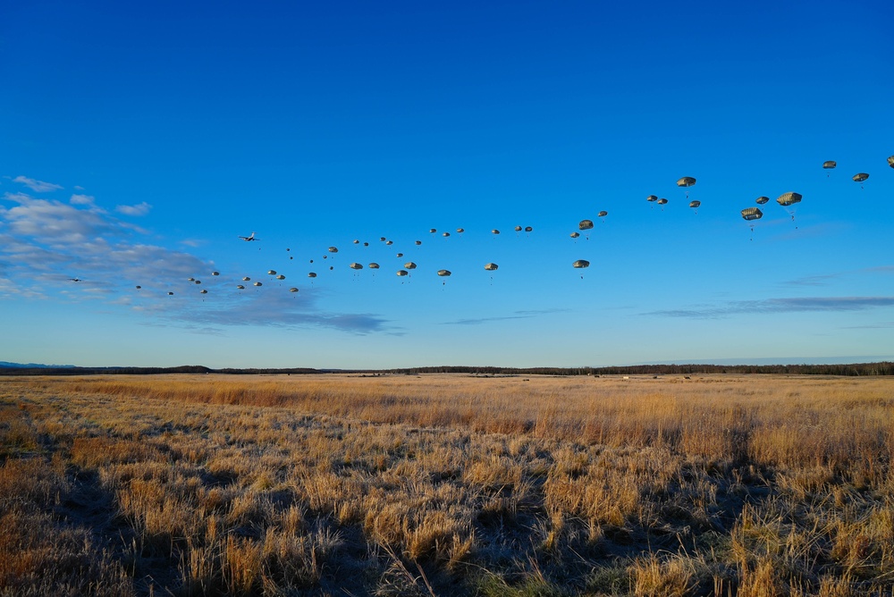 2nd IBCT, 11th Airborne Division Jumps back into Alaska to complete the final jump for Arctic Aloha