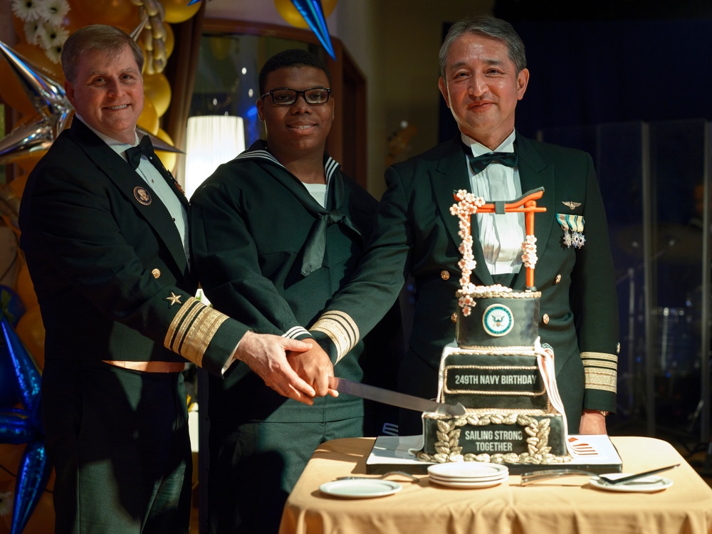 CFAY Hosts 249th Navy Birthday Ball