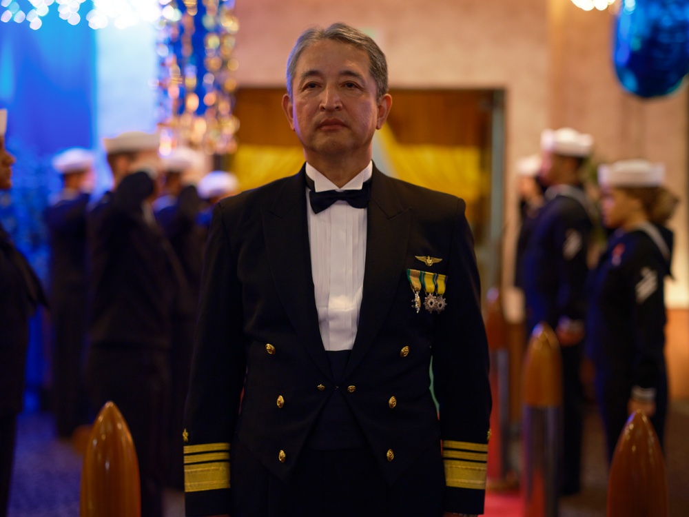 CFAY Hosts 249th Navy Birthday Ball