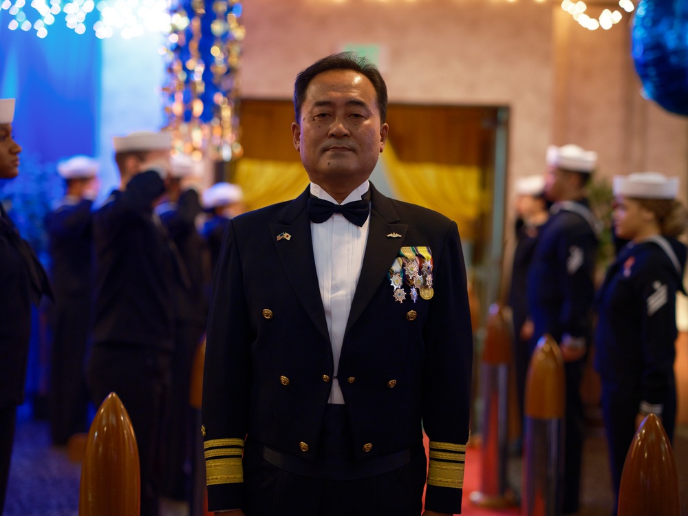 CFAY Hosts 249th Navy Birthday Ball