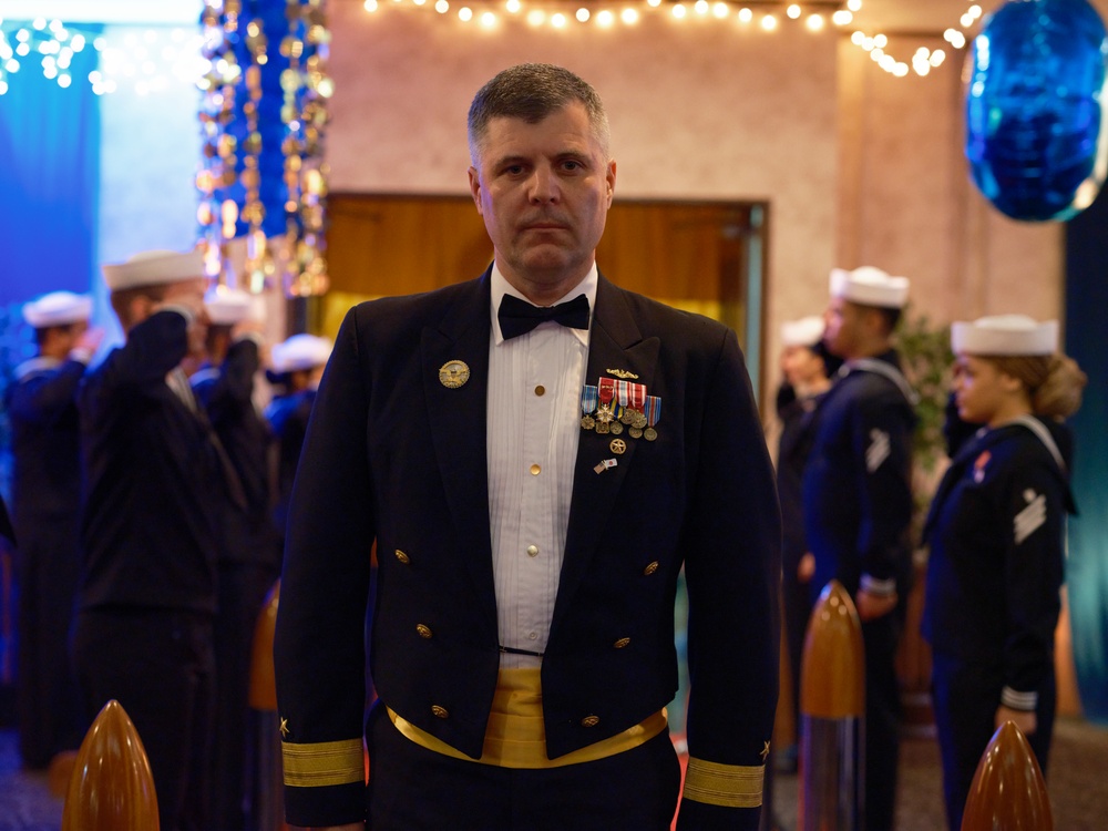 CFAY Hosts 249th Navy Birthday Ball