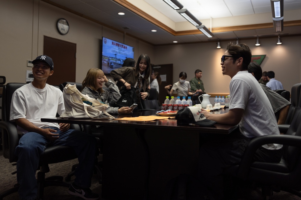 Okinawa International University Students Visit MCAS Futenma
