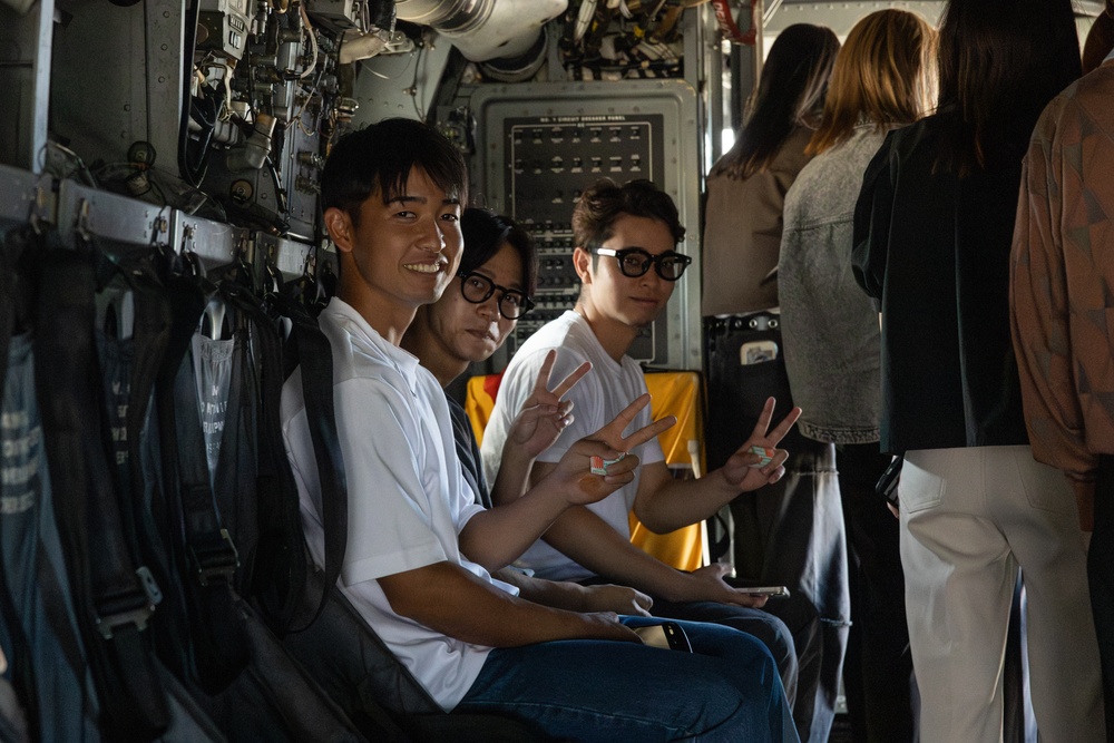 Okinawa International University Students Visit MCAS Futenma