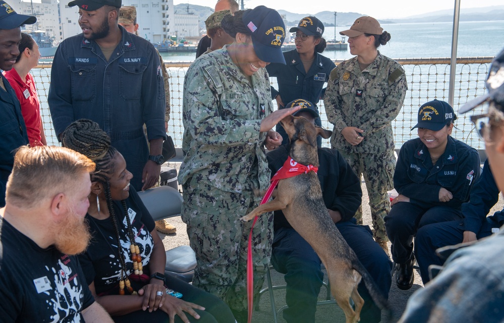 American Red Cross Brings Emotional Therapy Dogs to USS Rushmore (LSD 47)