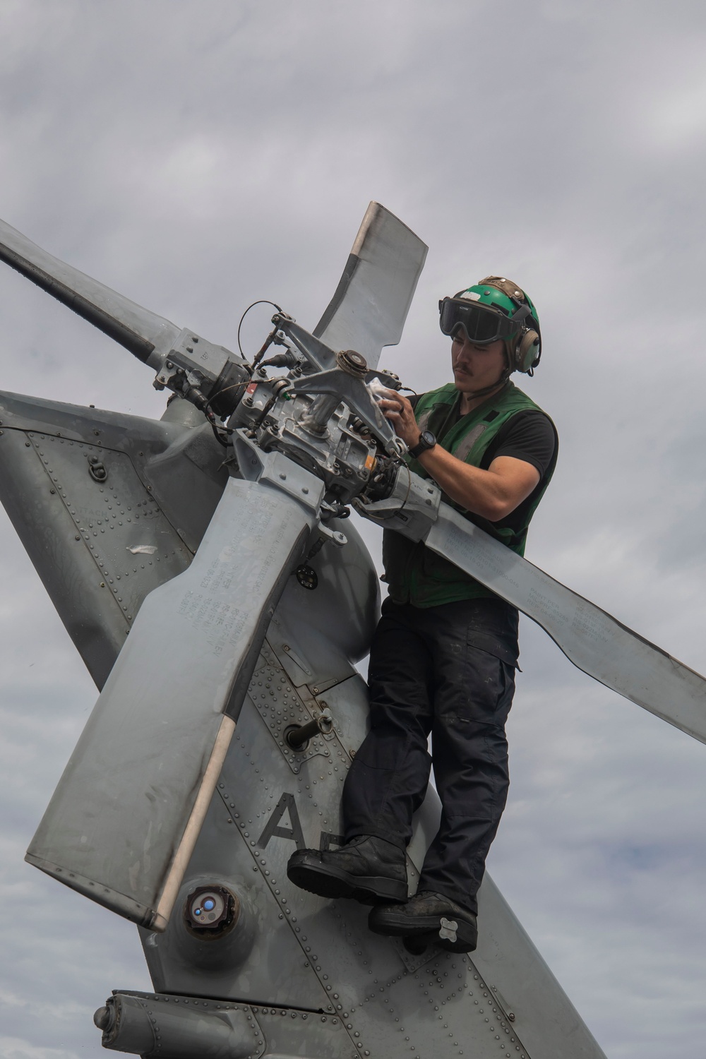 USS Gettysburg Conducts Routine Operations