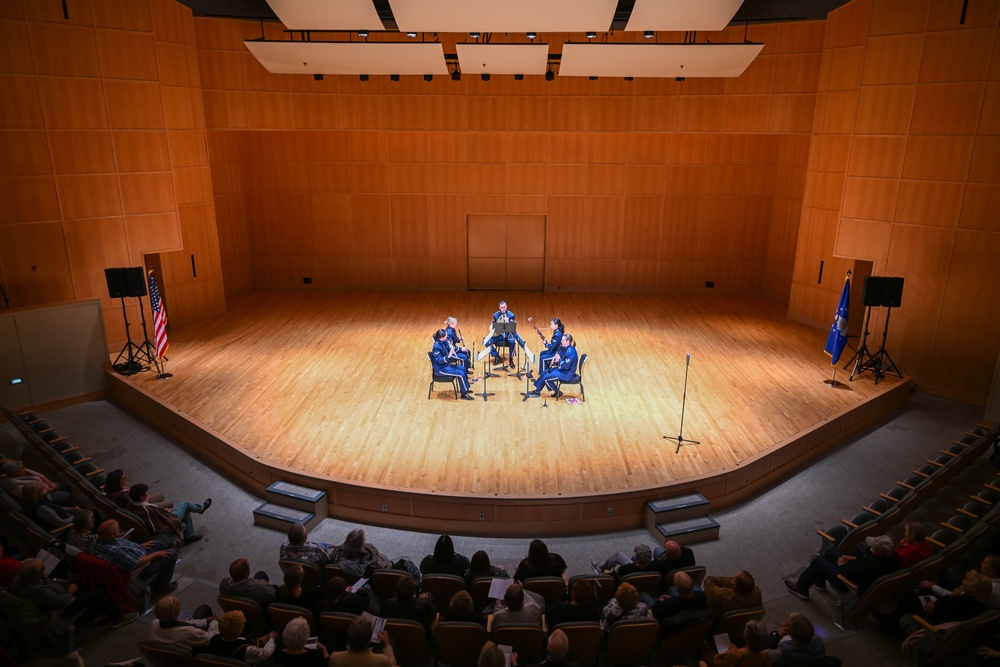 U.S. Air Force Heritage Winds performs in Youngstown