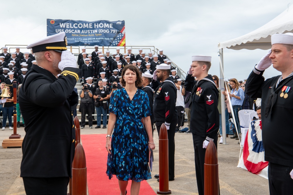 Oscar Austin Arrival Ceremony